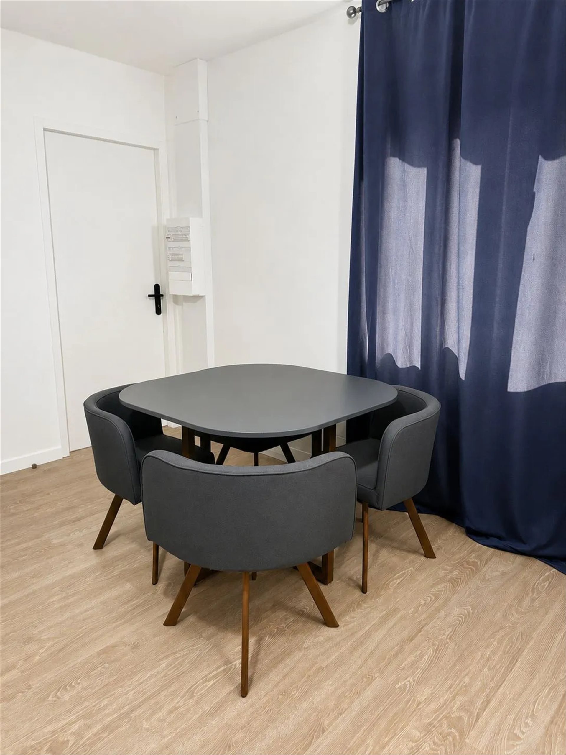 Appartement à louer, 34m², Saint-Genis-Laval