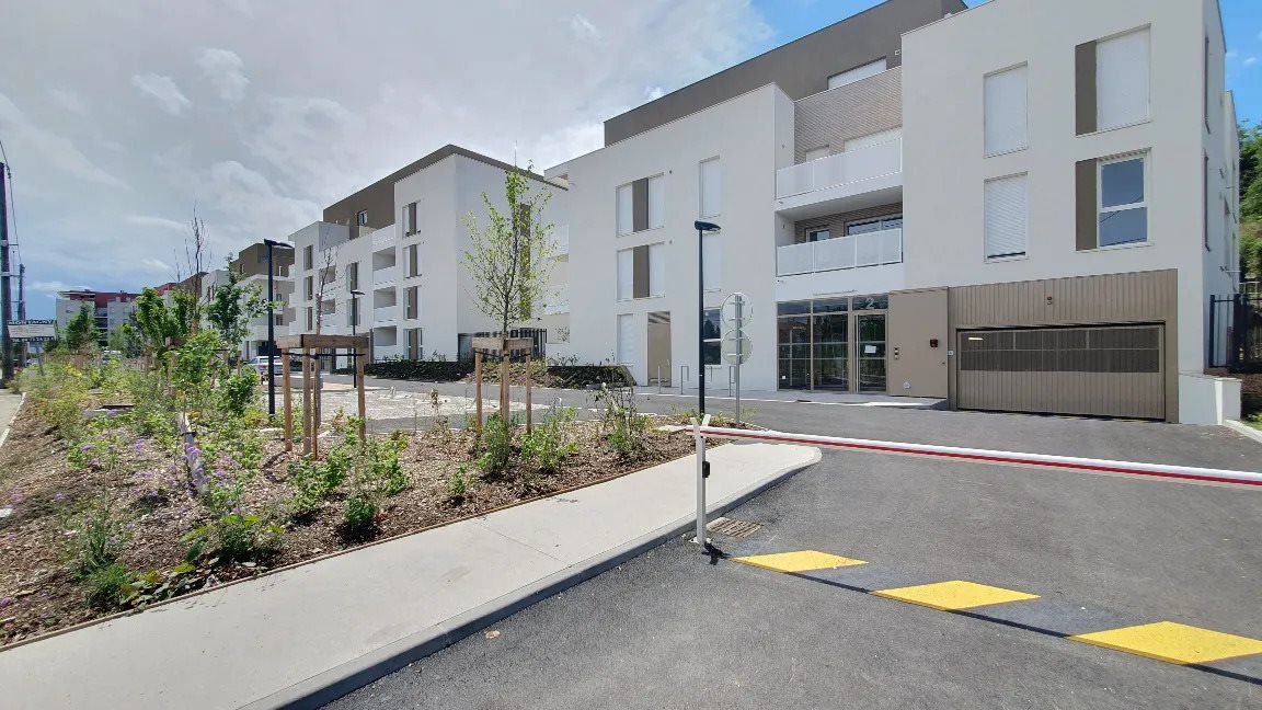 Appartement à louer, 66m², Grigny