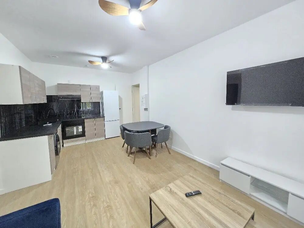 Appartement à louer, 47m², Saint-Genis-Laval