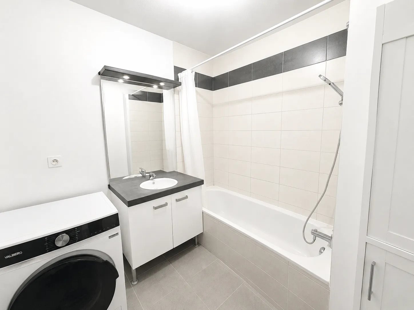 Appartement à vendre, 55m², Pierre-Bénite