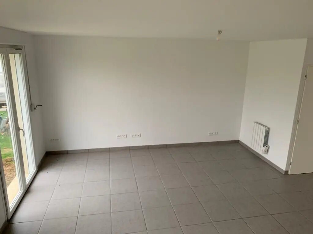 Maison à louer, 104m², Duvy