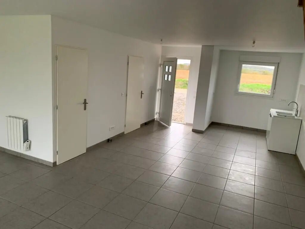 Maison à louer, 104m², Duvy