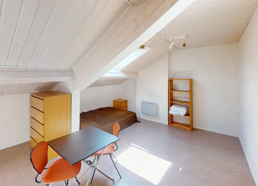 Appartement à louer, 15m², Saint-Etienne