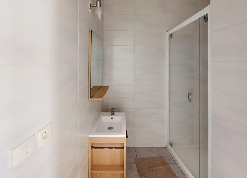 Appartement à louer, 29m², Saint-Étienne