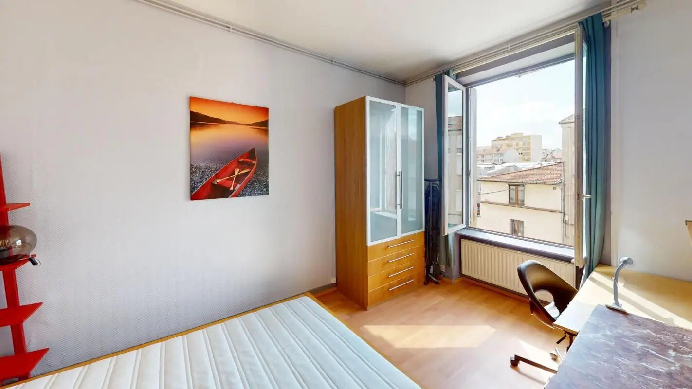 Appartement à louer, 30m², Saint-Étienne