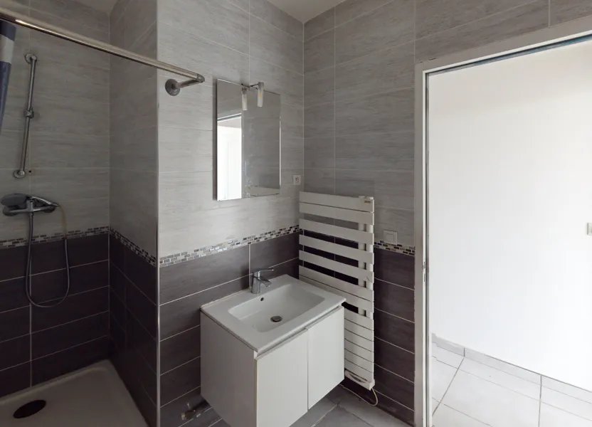 Appartement à louer, 57m², Saint-Étienne