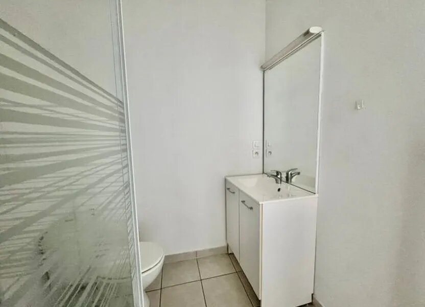 Appartement à louer, 24m², Saint-Étienne