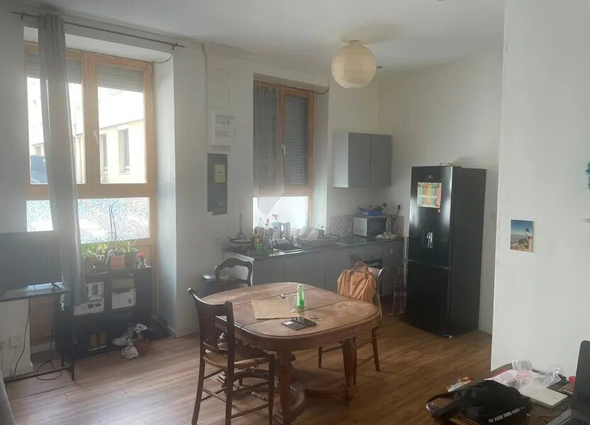Appartement à louer, 41m², Saint-Etienne