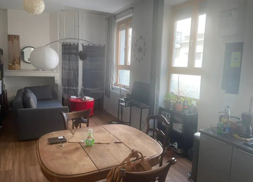 Appartement à louer, 41m², Saint-Etienne