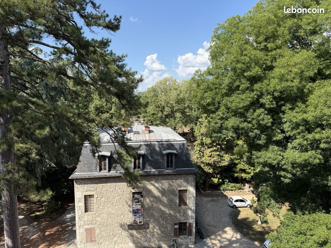 Appartement à louer, 81m², Chambéry