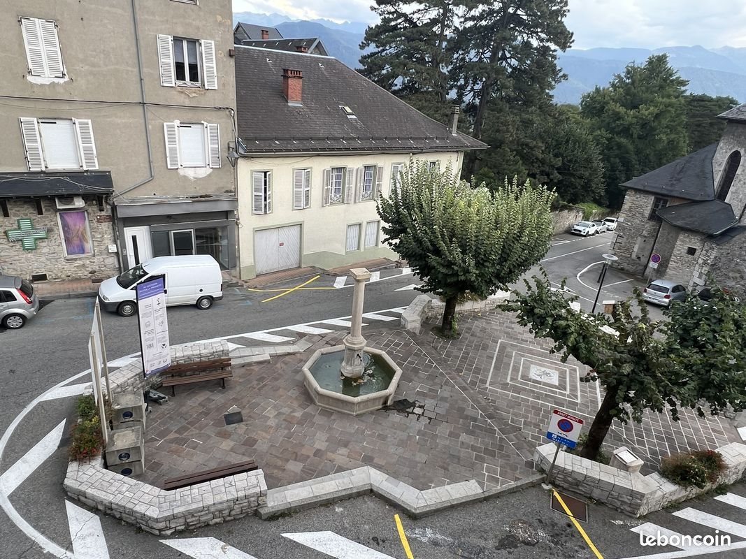 Appartement à louer, 70m², Saint-Pierre-d'Albigny