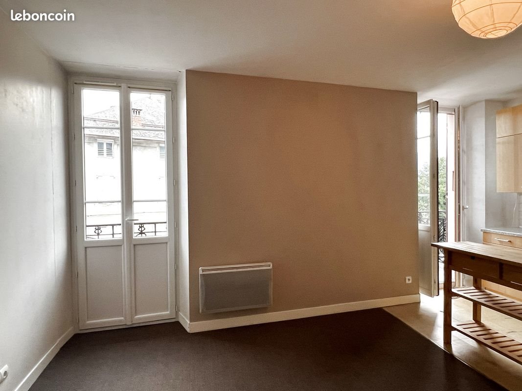 Appartement à louer, 70m², Saint-Pierre-d'Albigny