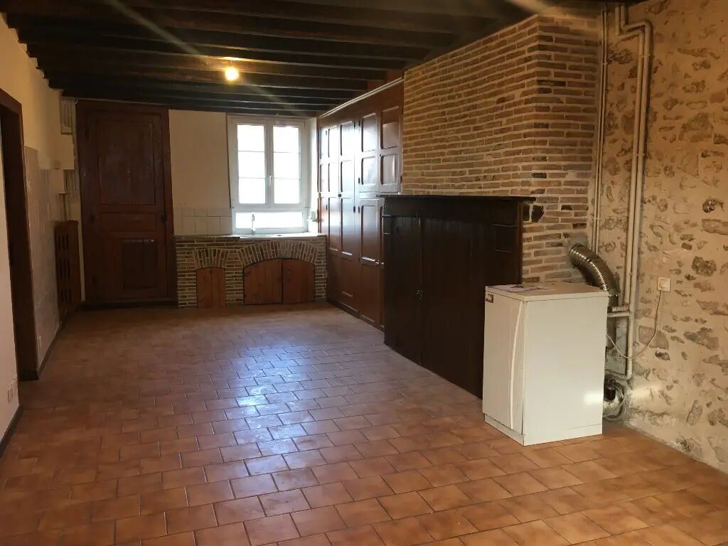 Maison à louer, 75m², Montmirail