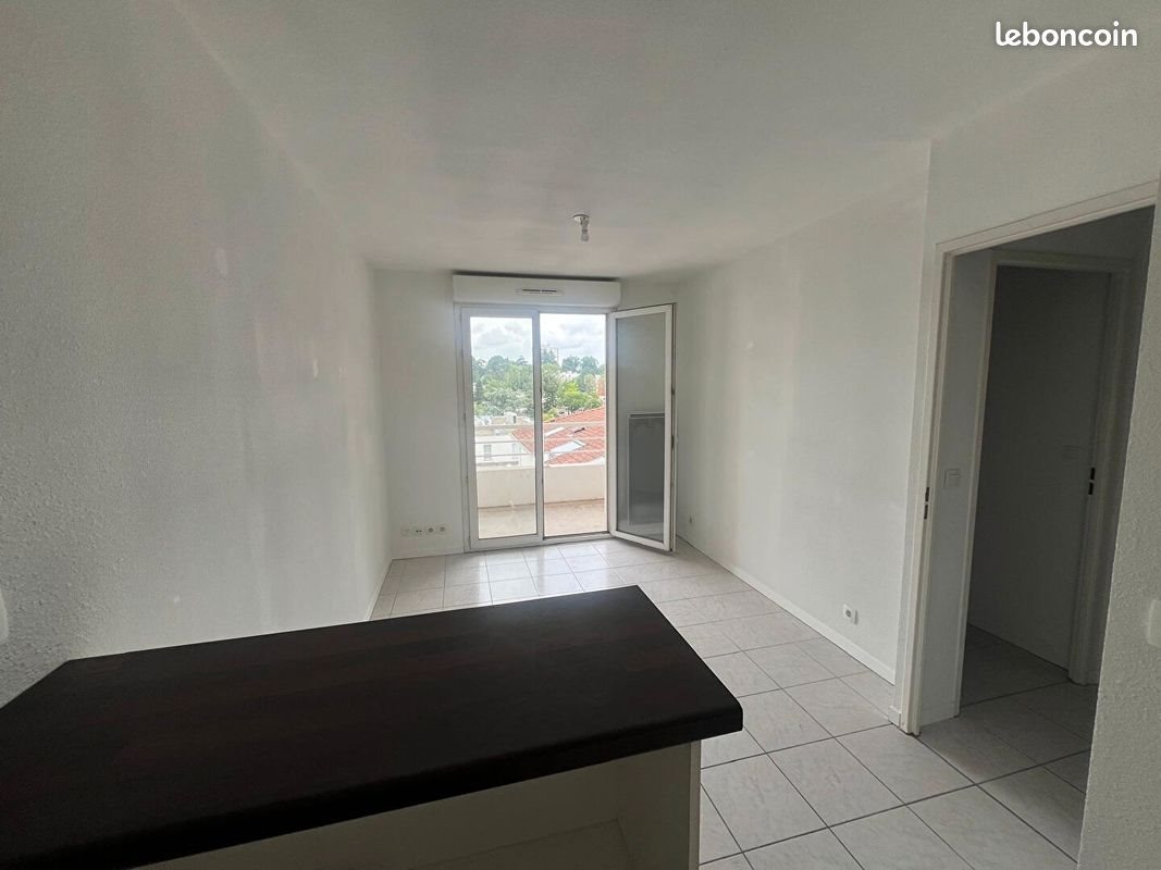 Appartement à louer, 33m², Billère