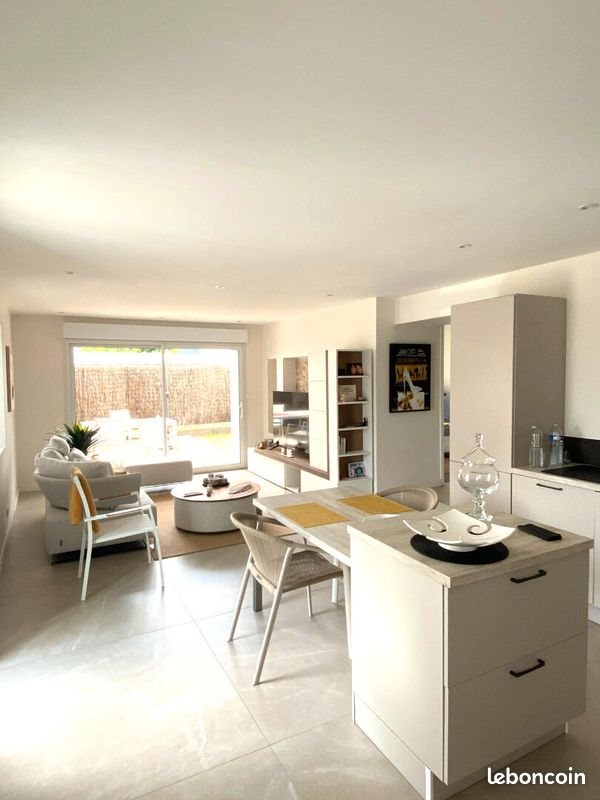 Appartement à vendre, 67m², Lons
