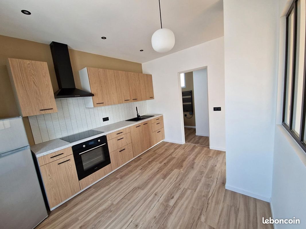 Maison à louer, 80m², Lons