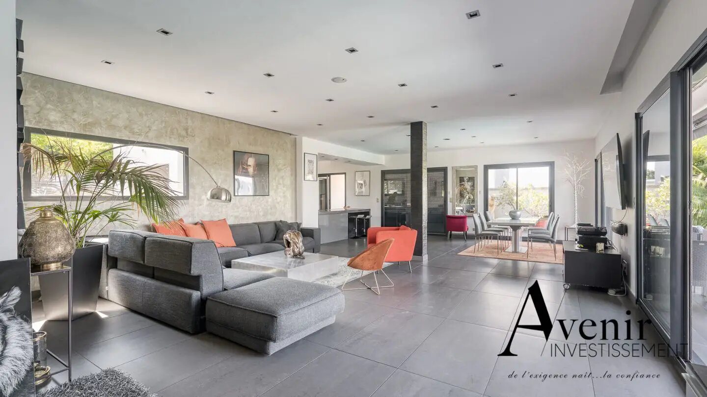 Maison à louer, 250m², Limonest