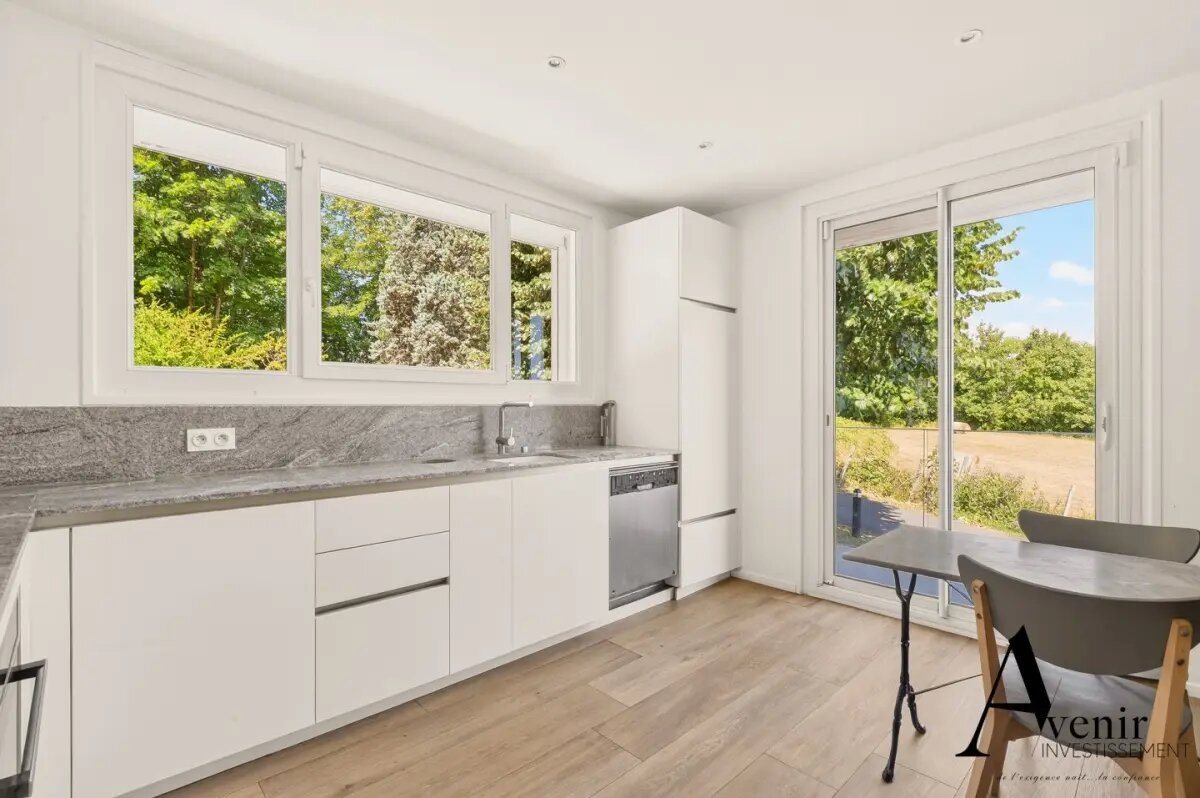 Maison à vendre, 240m², Chasselay