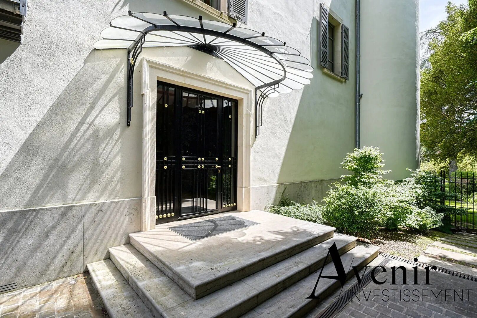 Maison à vendre, 675m², Saint-Cyr-au-Mont-d'Or