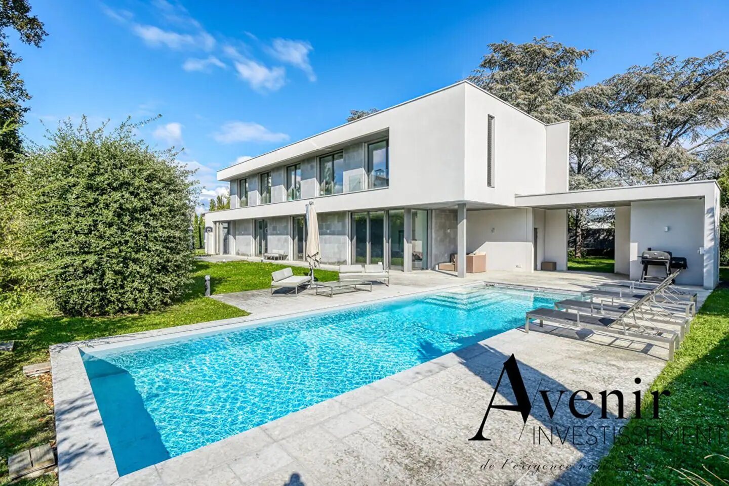 Maison à louer, 320m², Ecully