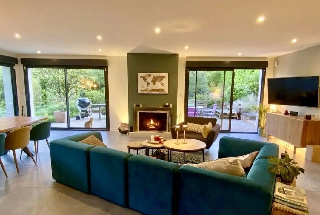 Maison à louer, 164m², Saint-Cyr-au-Mont-d'Or