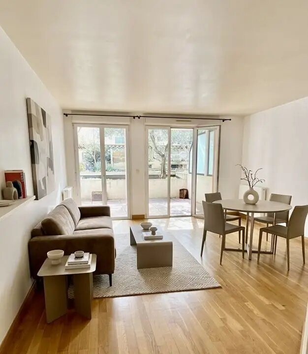 Appartement à louer, 80m², Oullins