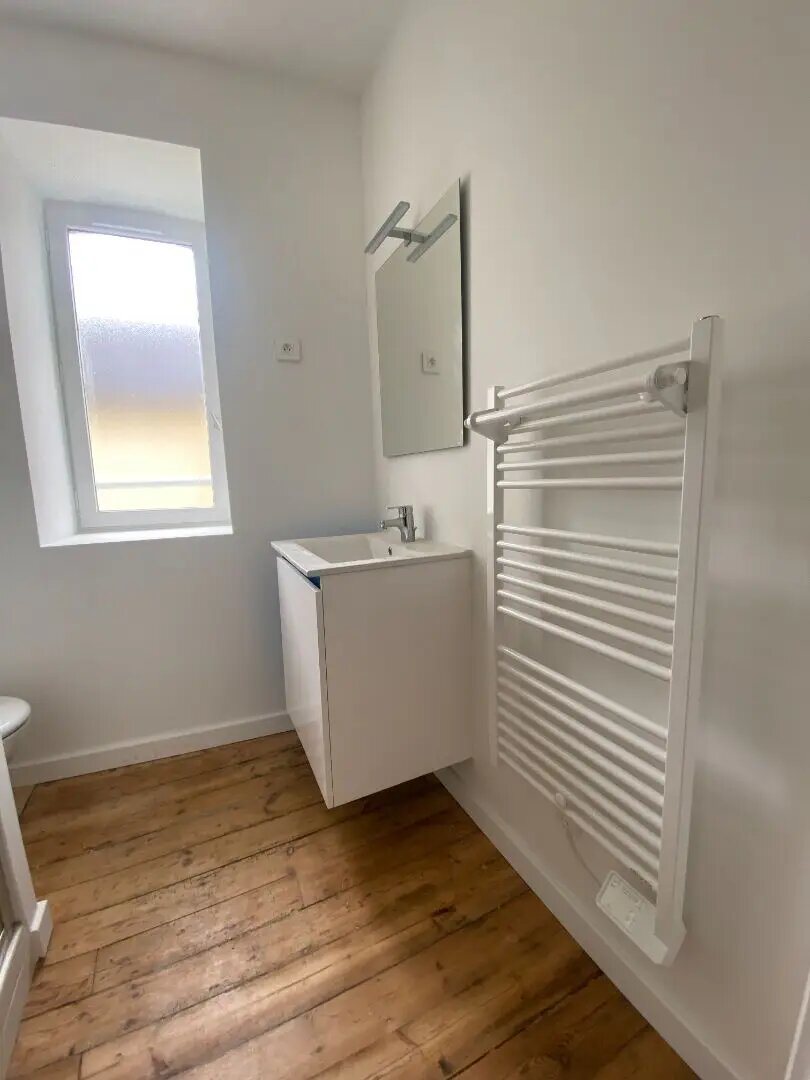 Appartement à louer, 35m², Questembert