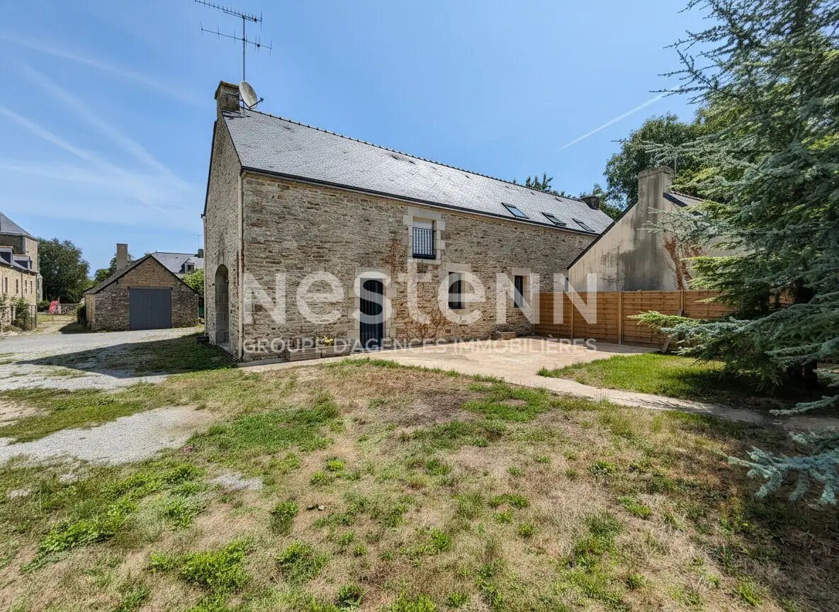Maison à vendre, 121m², Pluherlin