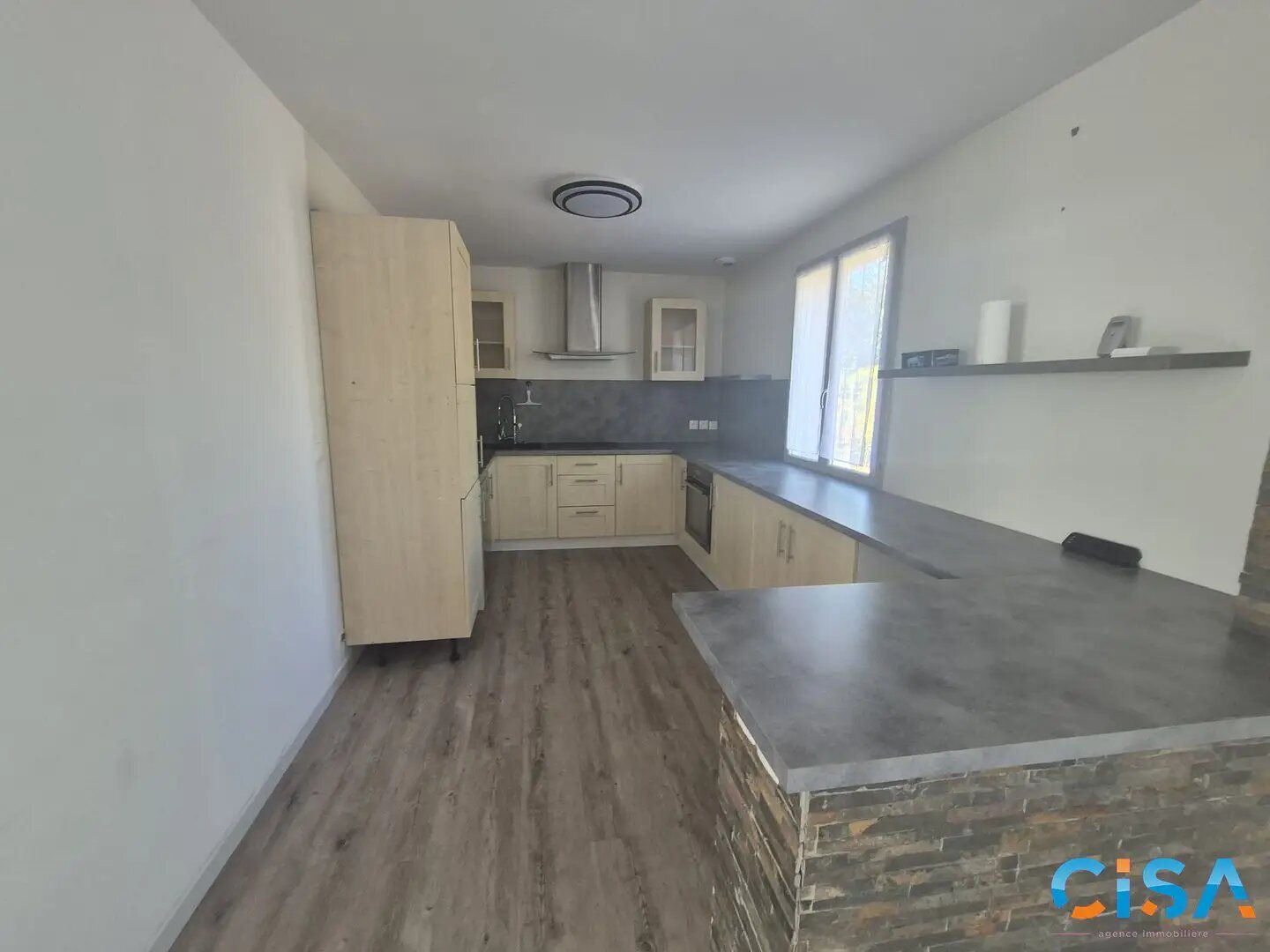 Maison à louer, 80m², Fleurines