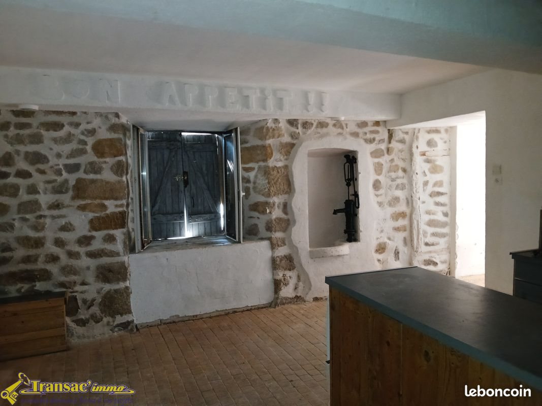 Maison à vendre, 113m², Augerolles
