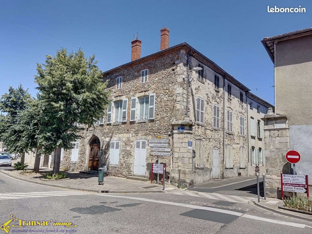 Maison à vendre, 363m², Courpière