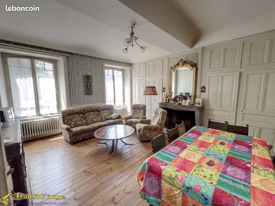 Maison à vendre, 363m², Courpière