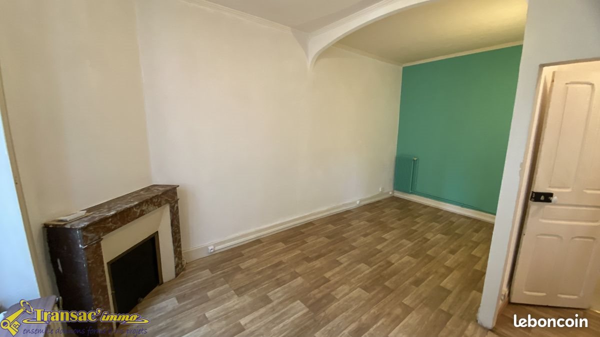 Maison à louer, 76m², Courpière