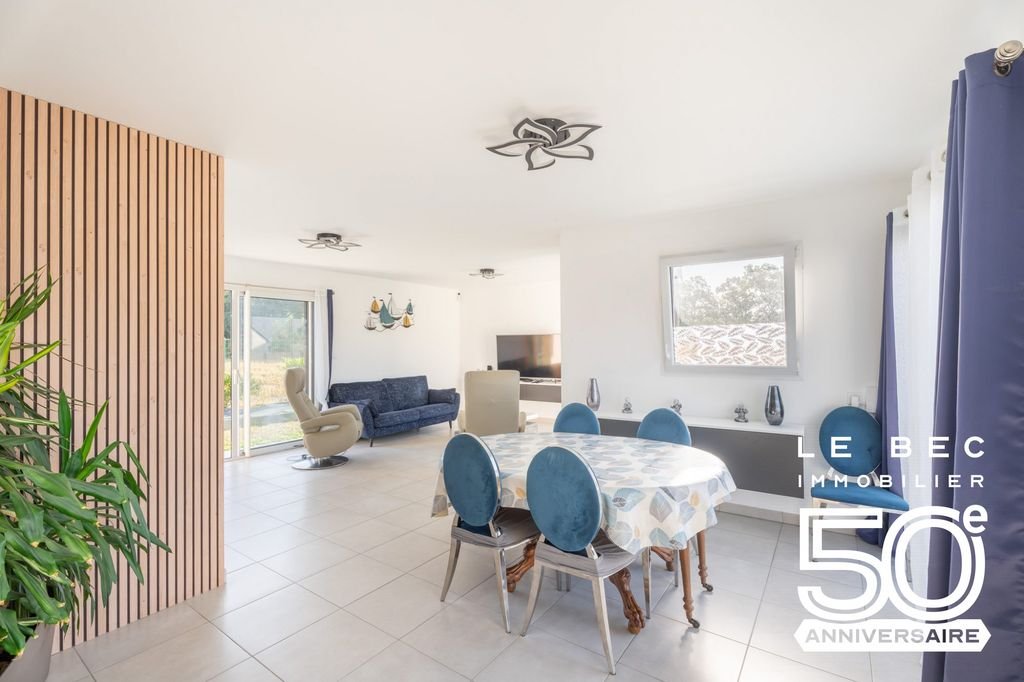 Maison à vendre, 108m², Plougoumelen