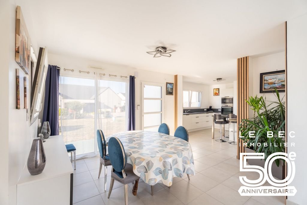 Maison à vendre, 108m², Plougoumelen