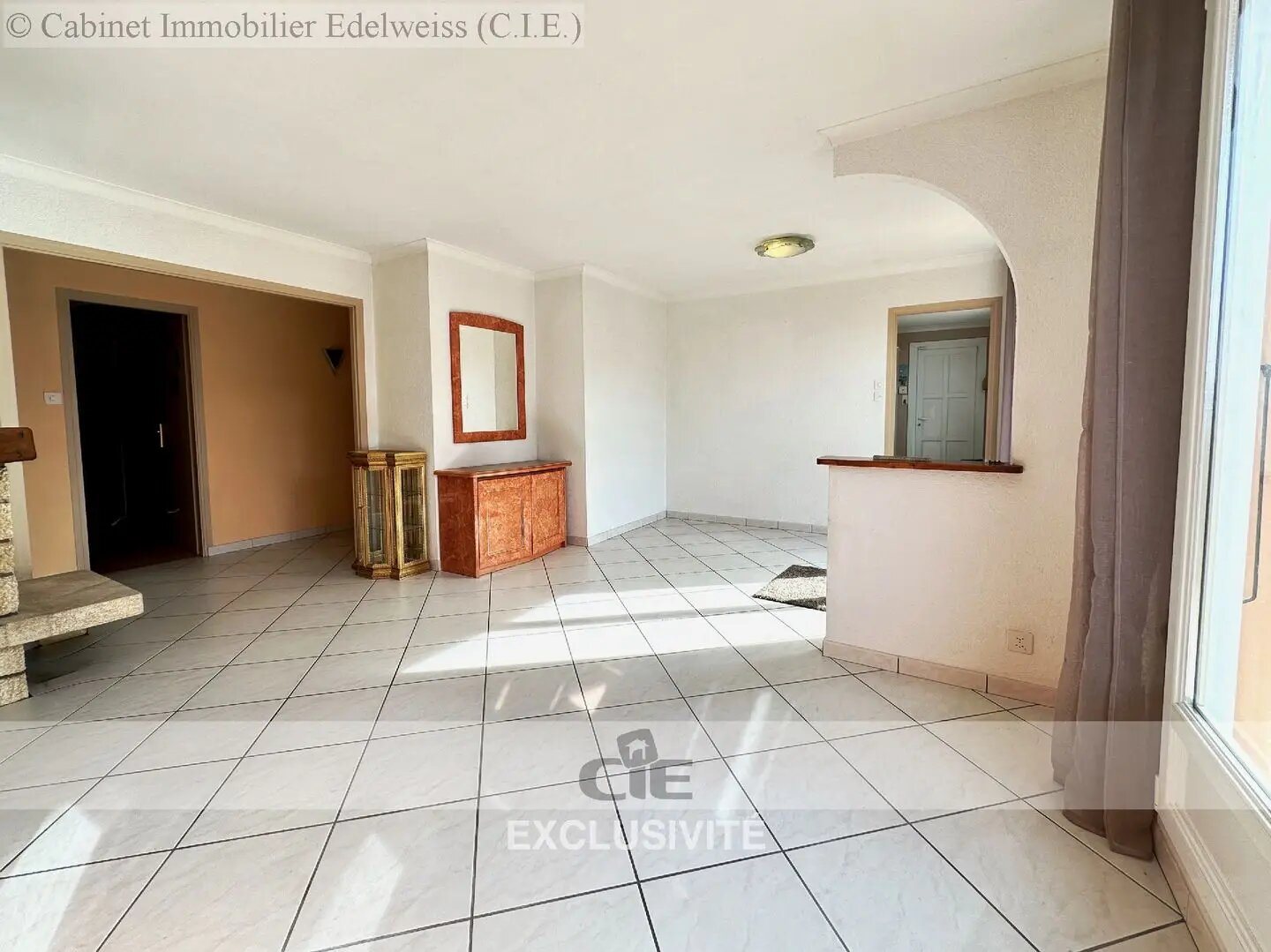 Maison à vendre, 191m², Collonges-sous-Salève