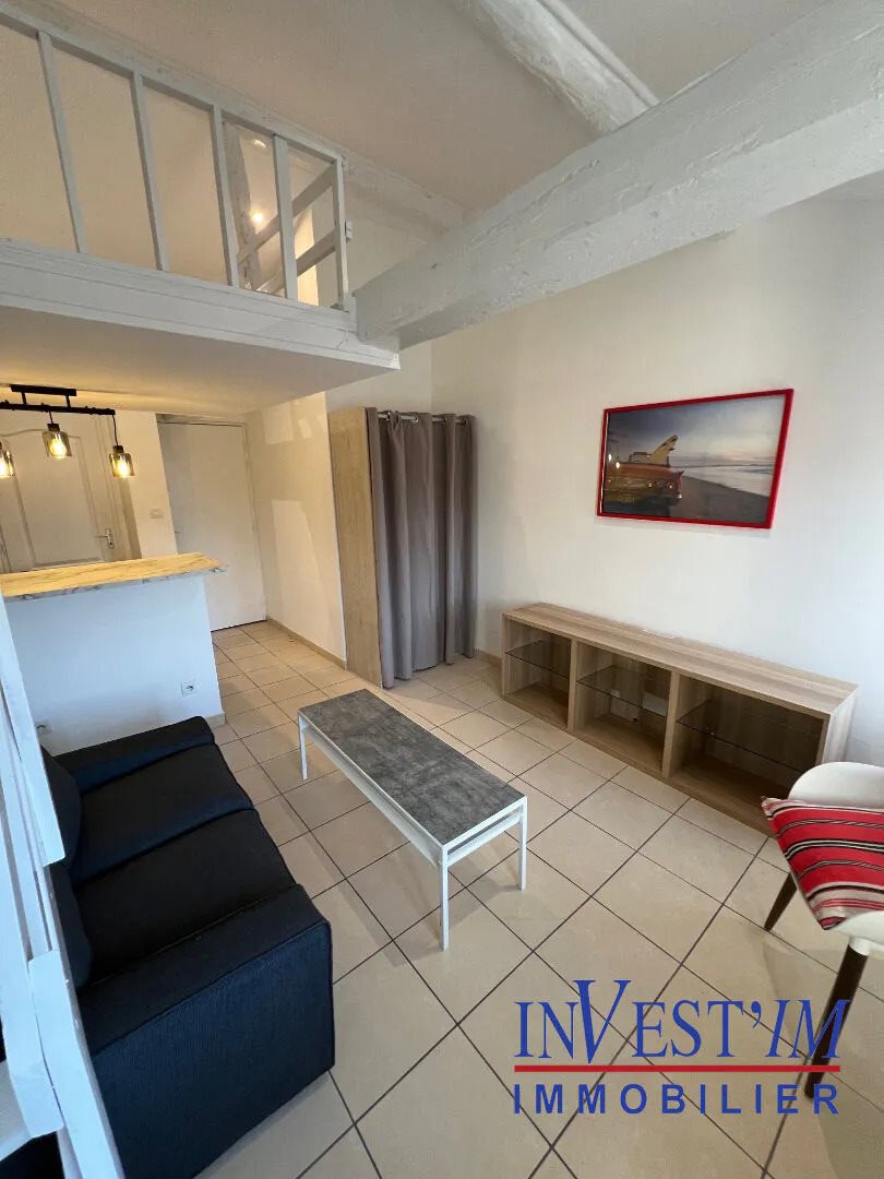 Appartement à louer, 19m², Saint-Genis-Laval