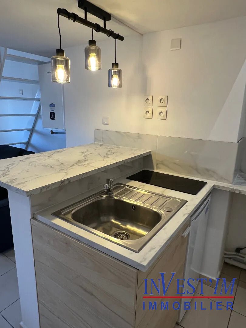 Appartement à louer, 19m², Saint-Genis-Laval