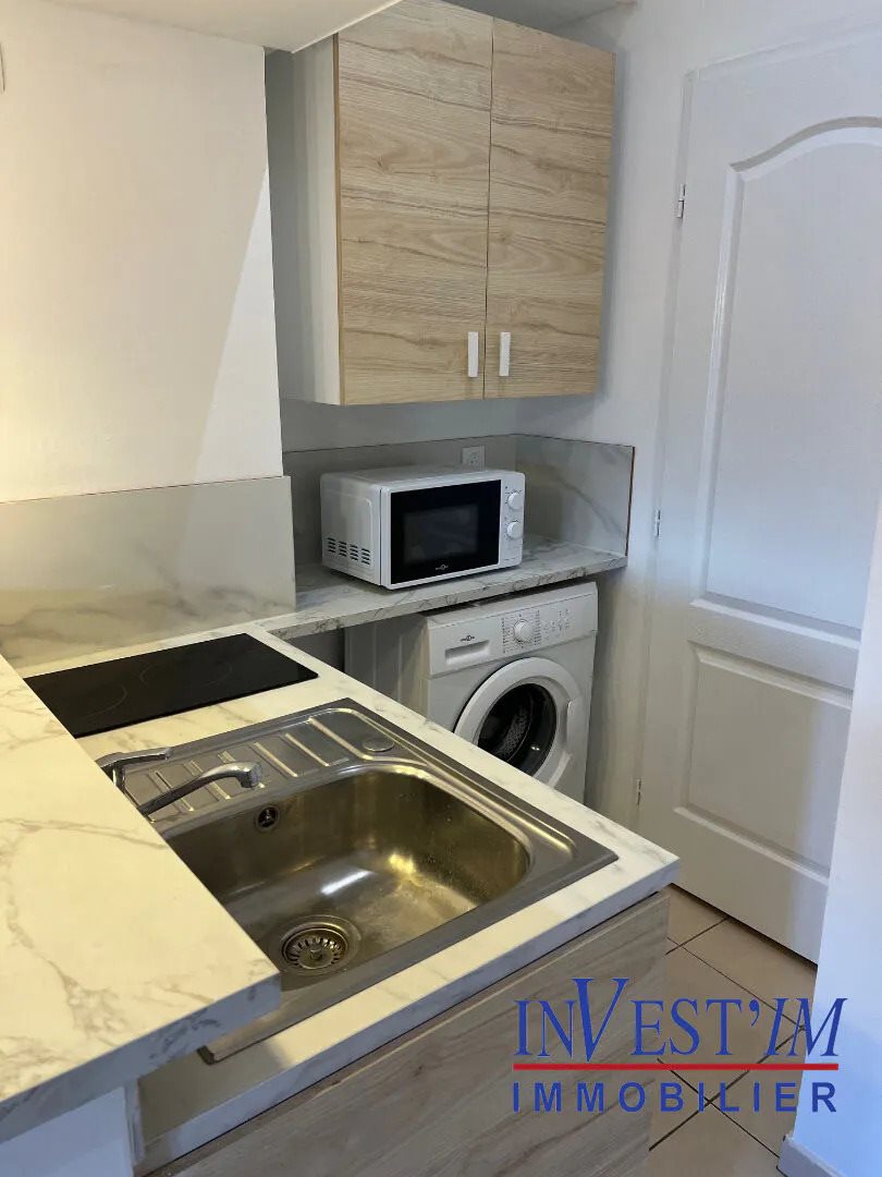 Appartement à louer, 19m², Saint-Genis-Laval