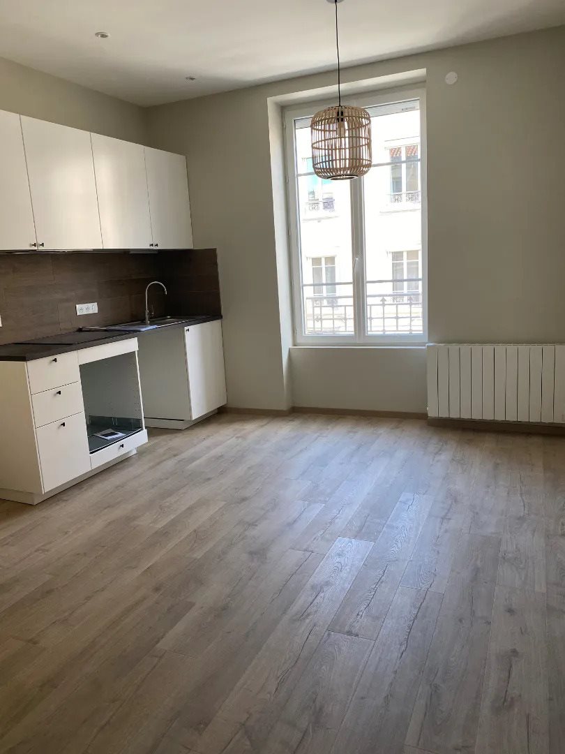 Appartement à louer, 49m², Oullins