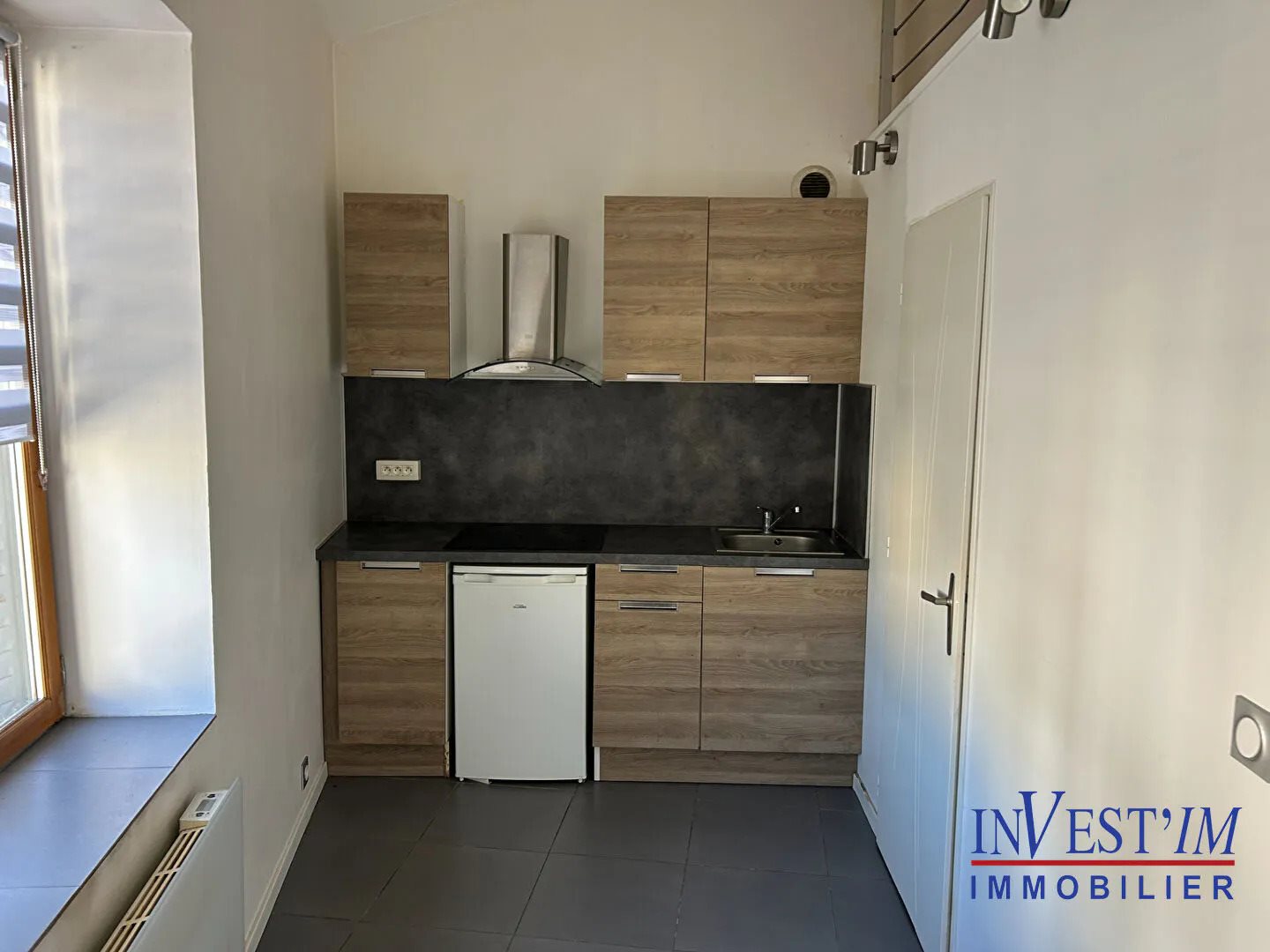 Appartement à louer, 18m², Saint-Genis-Laval