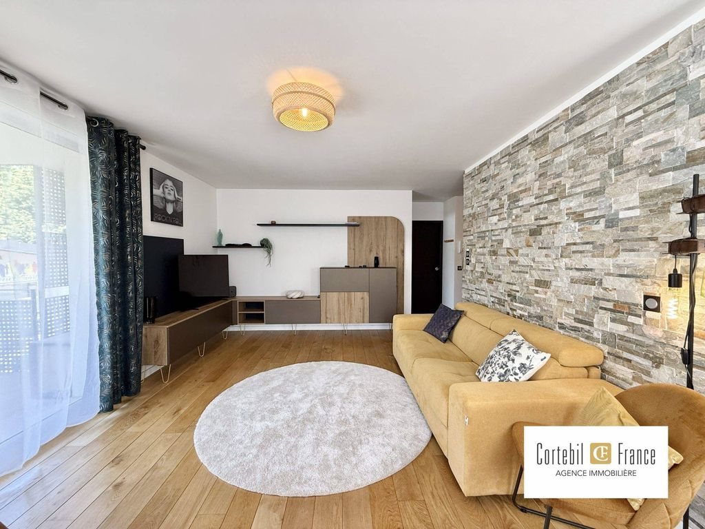 Appartement à vendre, 71m², Annecy