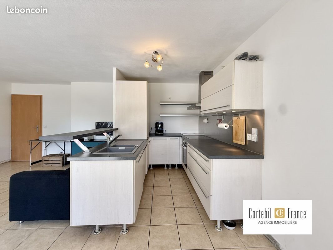 Appartement à vendre, 70m², Cruseilles