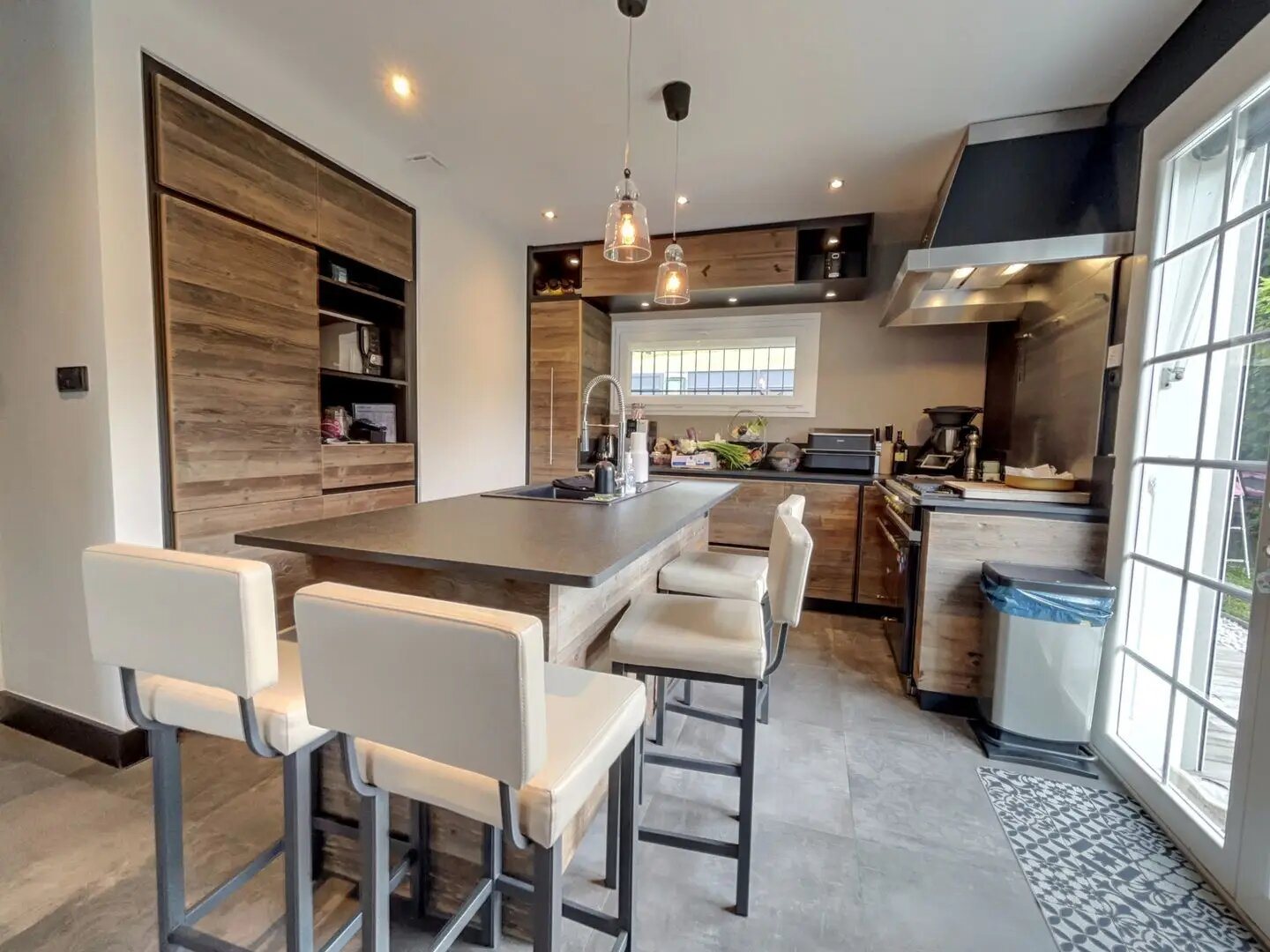 Maison à vendre, 220m², Aix-les-Bains