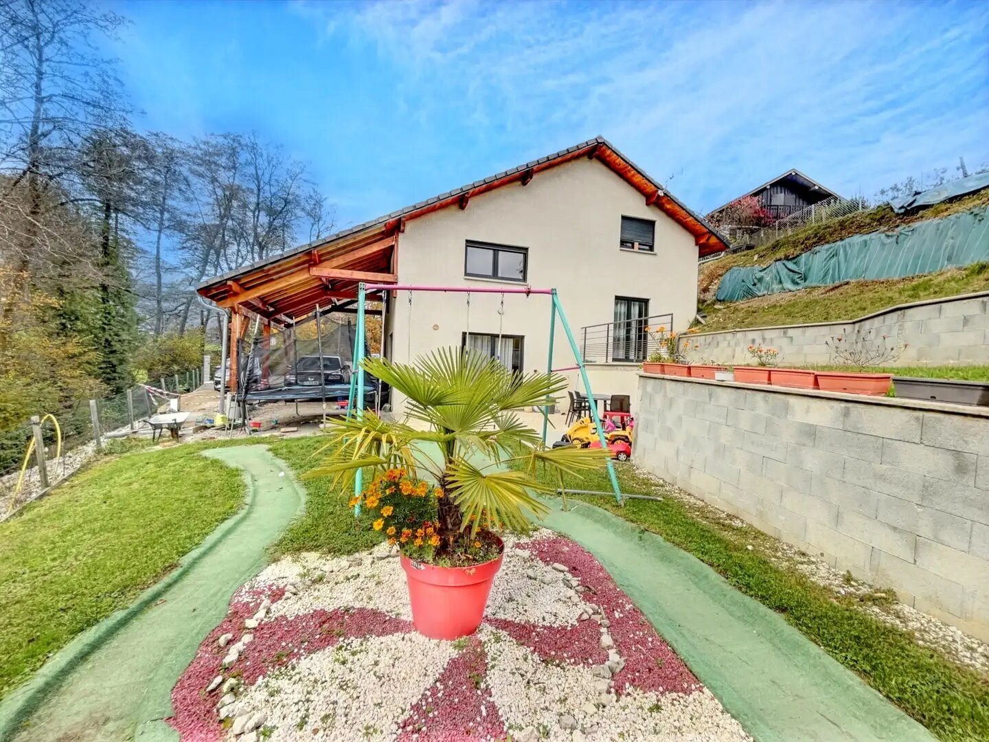 Maison à vendre, 120m², La Biolle