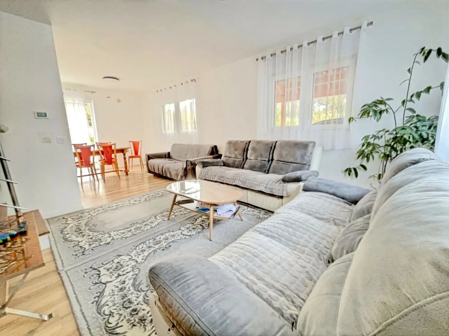 Maison à vendre, 120m², La Biolle