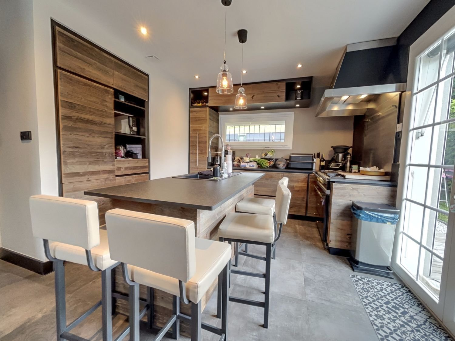 Maison à vendre, 220m², Aix-les-Bains