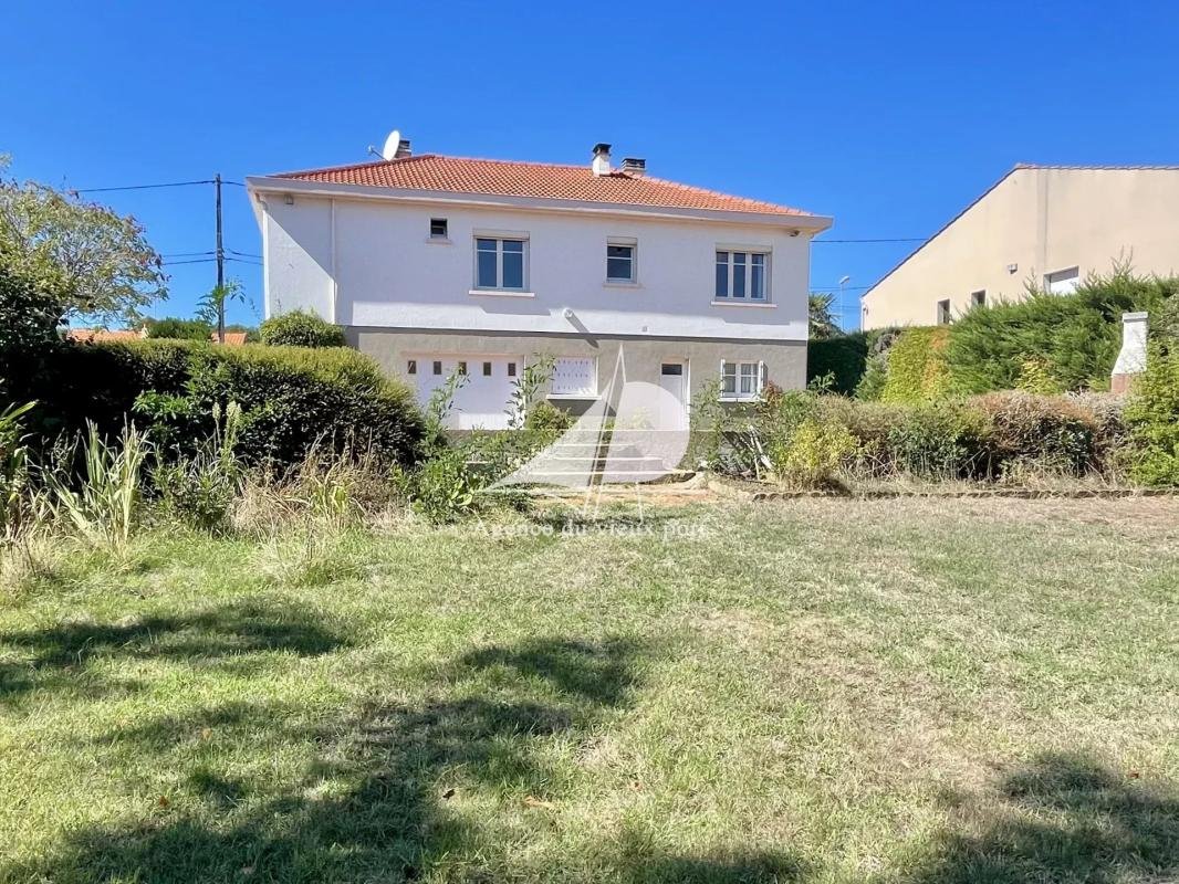 Maison à vendre, 3m², Saint-Michel-Chef-Chef
