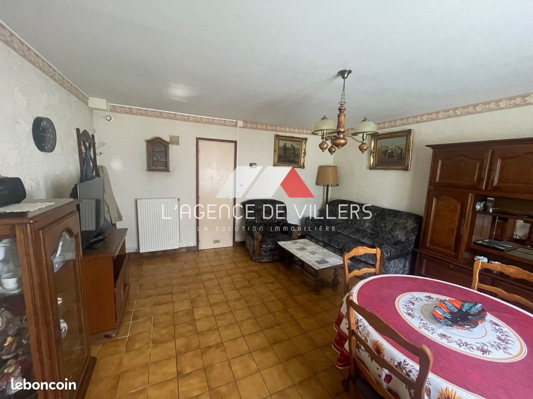 Maison à vendre, 94m², Angicourt