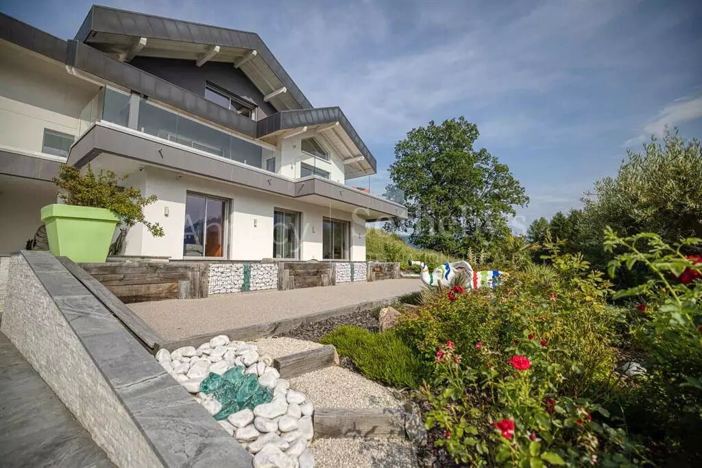 Maison à vendre, 380m², Thyez